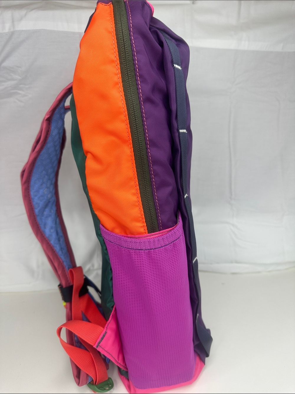 Cotopaxi Batac Del Día 16L Backpack One-of-a-Kind Multicolor Lightweight Daypack - Picture 4 of 7